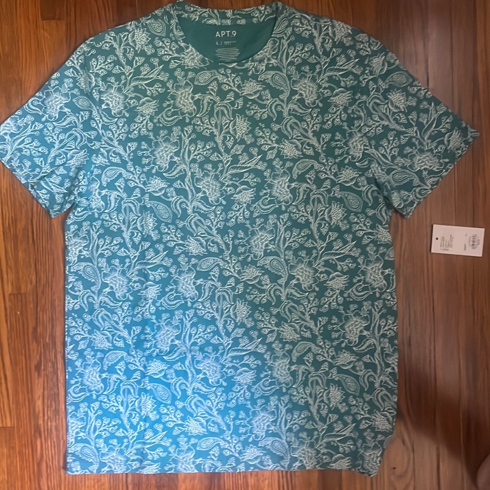 Men’s Large Tshirt